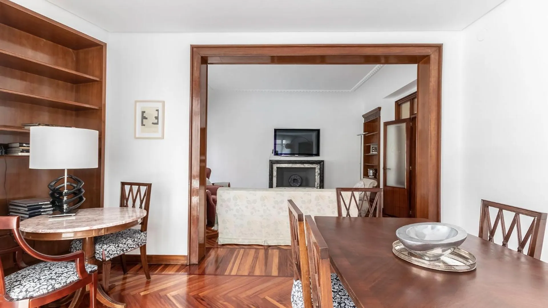 Elegancia Con Diseno Clasico Bilbao Apartment